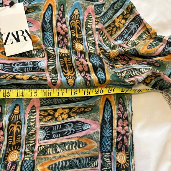 Zara Men’s L Green Casual Button Down Shirt with Retro Hawaiian Design - Picture 3 of 11